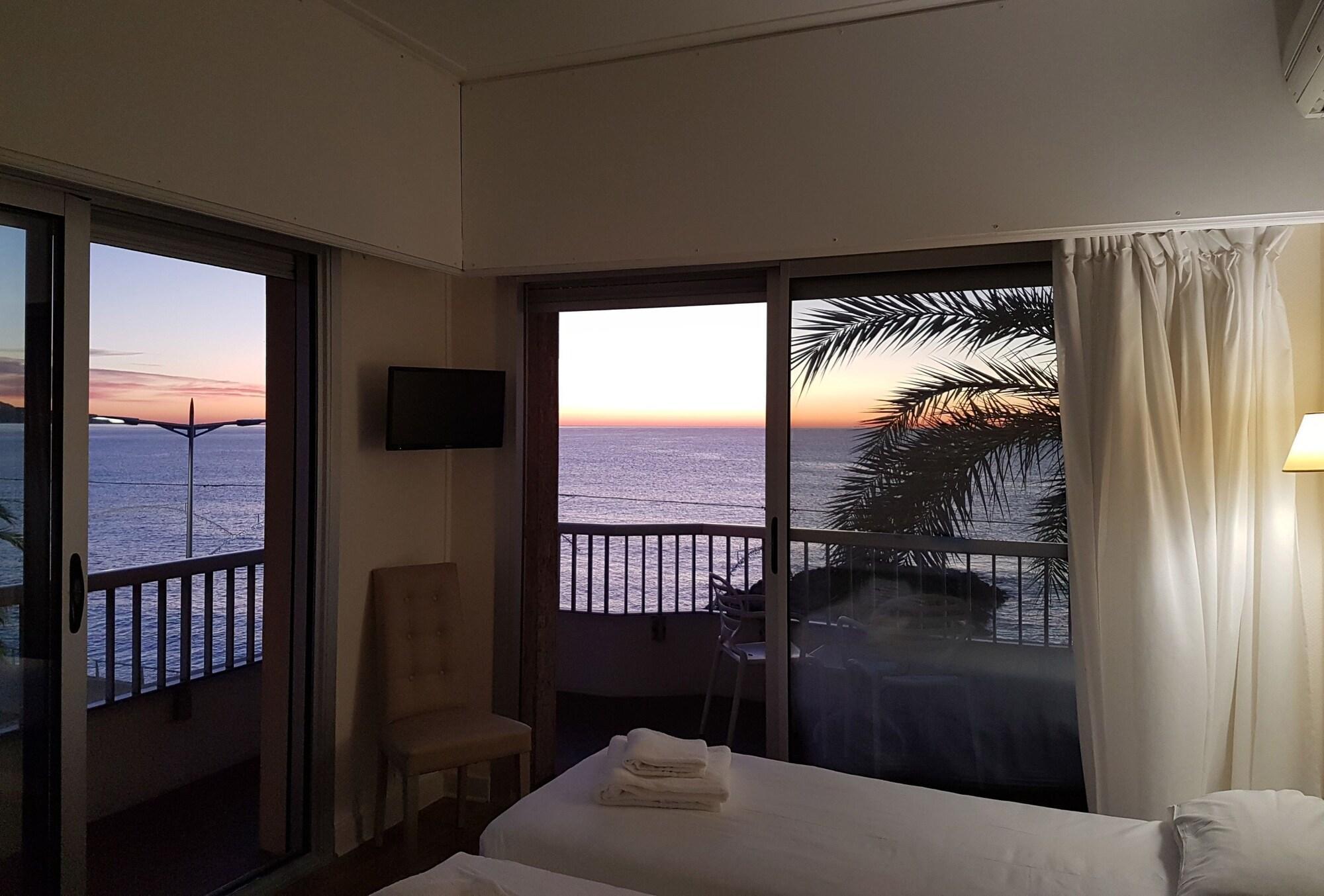 Hotel Le Dauphin Menton Ngoại thất bức ảnh