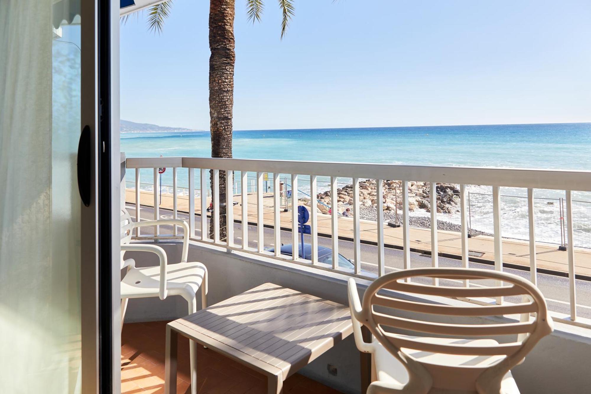 Hotel Le Dauphin Menton Ngoại thất bức ảnh